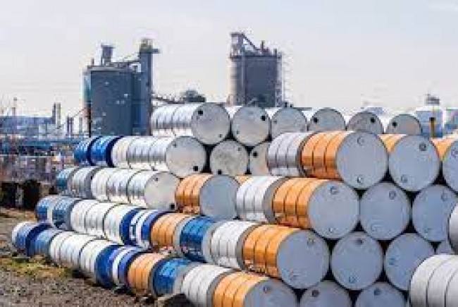 Giá dầu tăng do căng thẳng Trung Đông